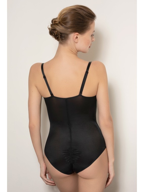 BODY CORRECTIVE WEAR NAOMI