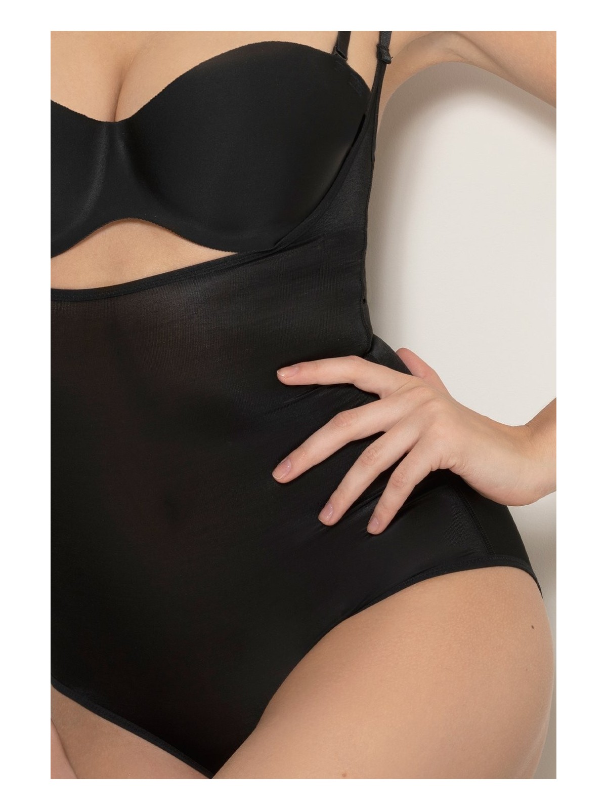 BODY CORRECTIVE WEAR NAOMI