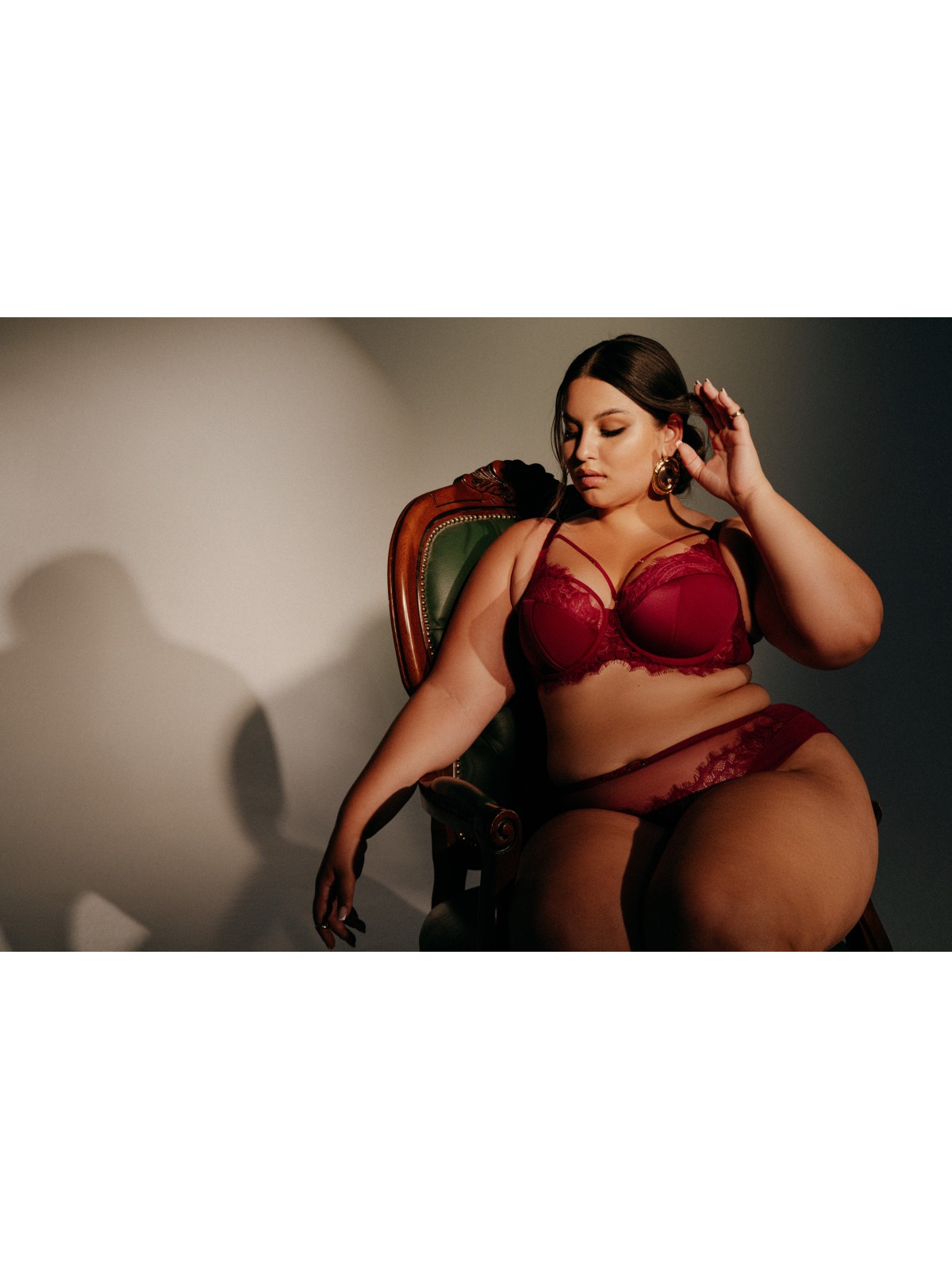 BIUSTONOSZ AV 2149 SEMI SOFT CHIANTI