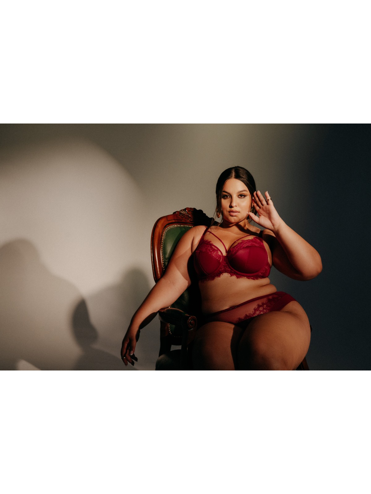 BIUSTONOSZ AV 2149 SEMI SOFT CHIANTI MAXI