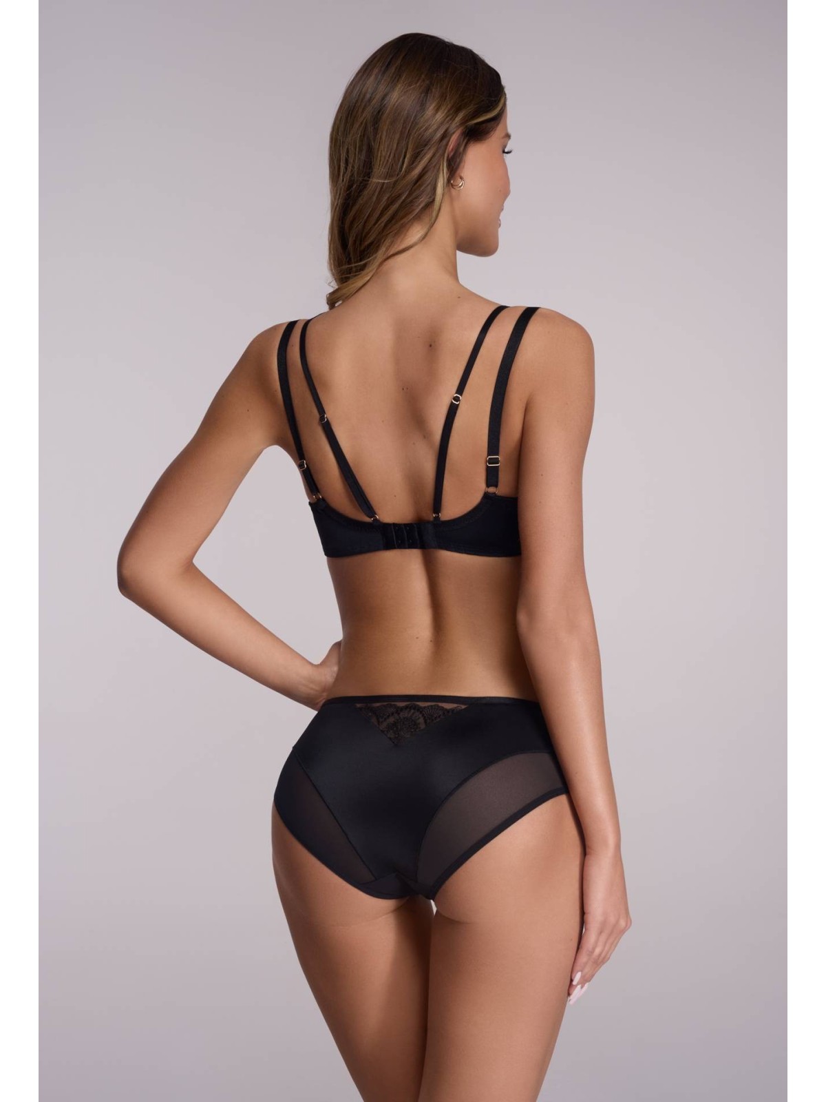 BIUSTONOSZ SEMI-SOFT AV 2198