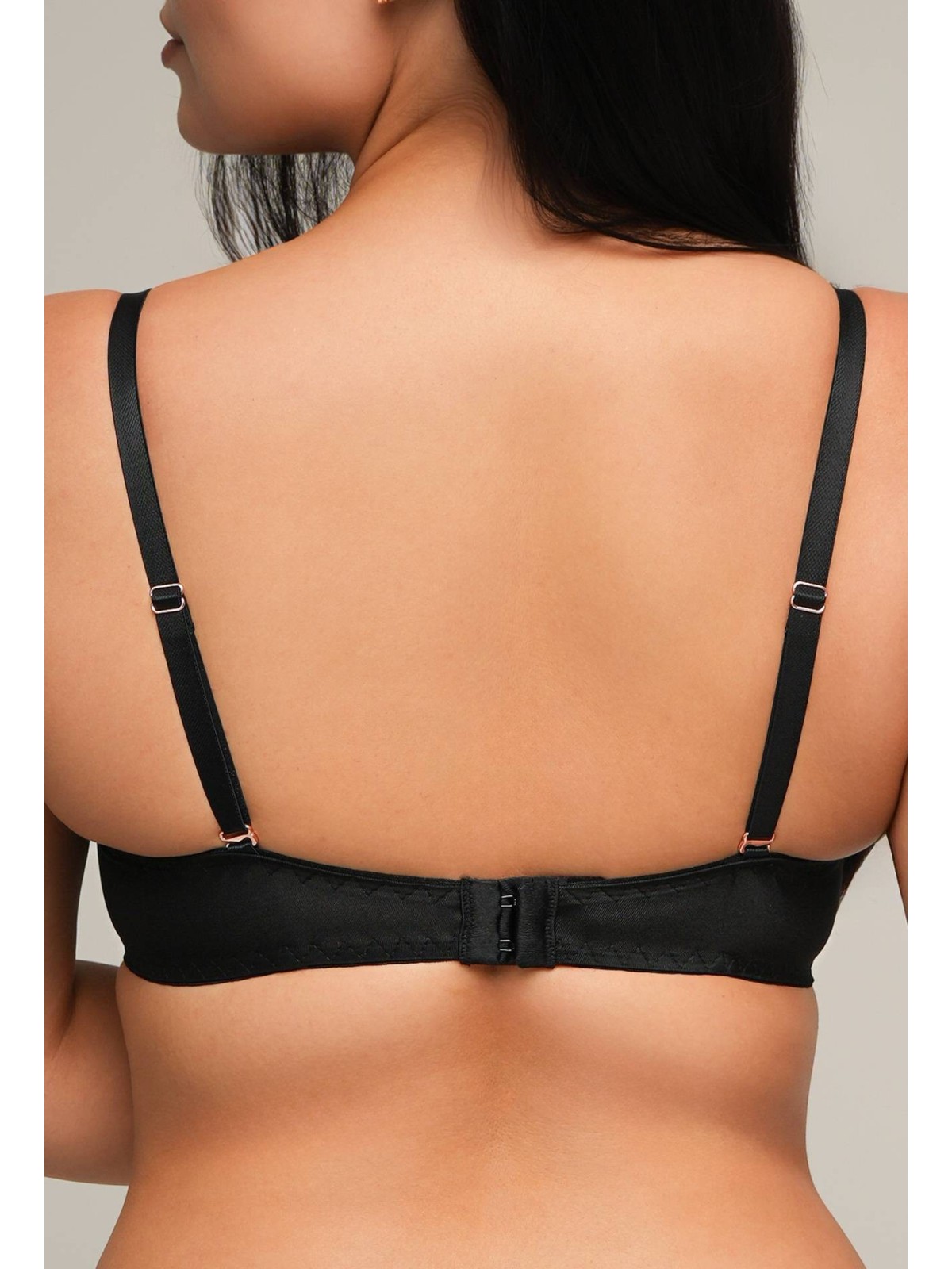 BIUSTONOSZ AV 2202 PUSH UP