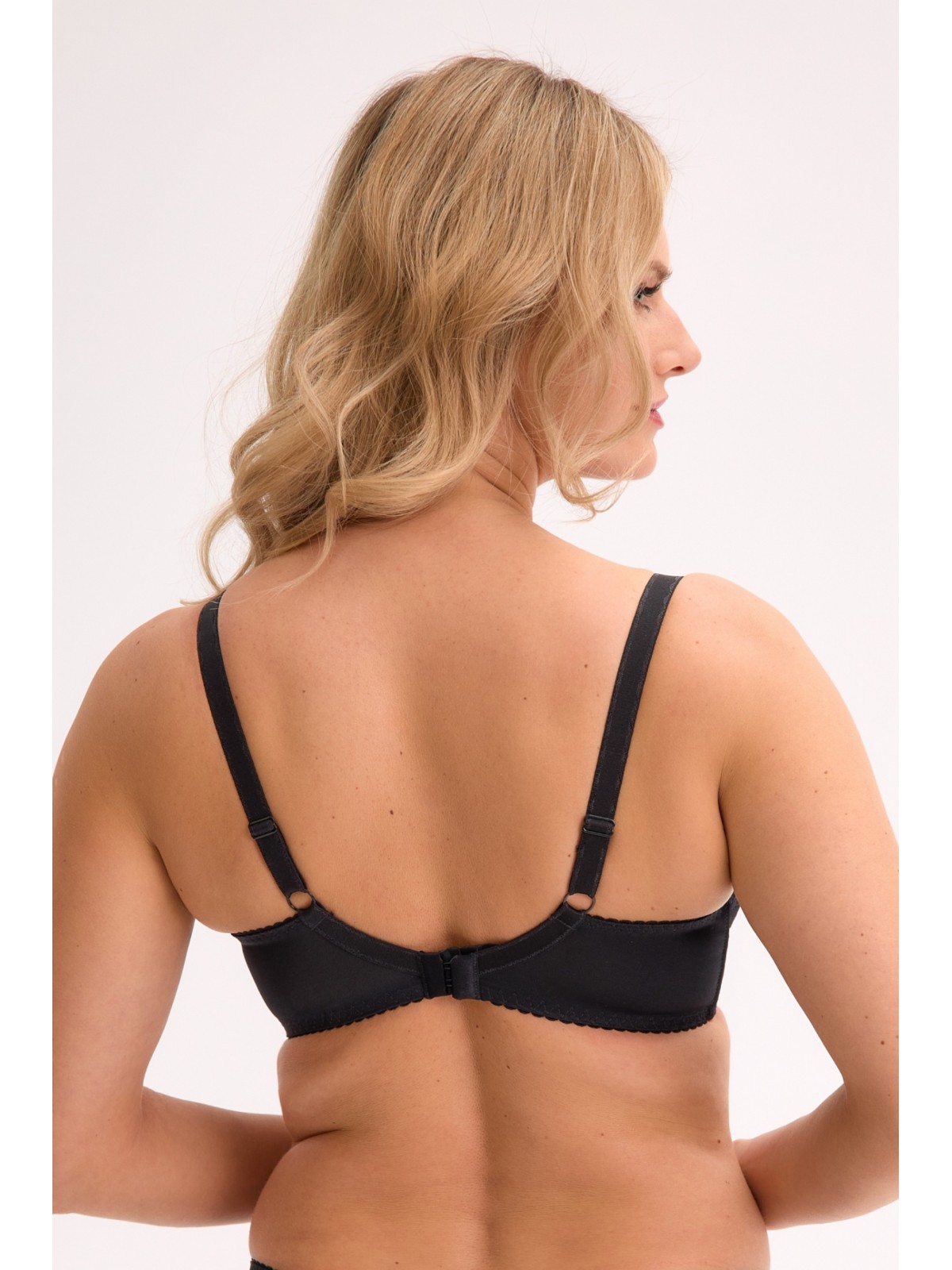 BIUSTONOSZ SEMI-SOFT SANDY BSO 594 CZARNY